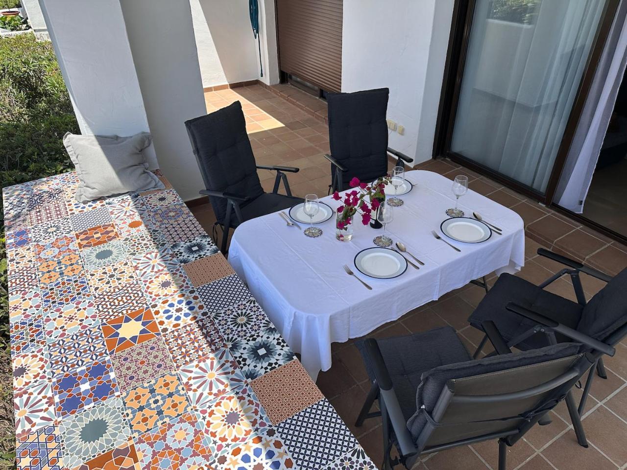 Quiet Family Apartment, 4 Pools, Close To The Beach And Golf, La Marina Alcaidesa 9 02 Exterior photo